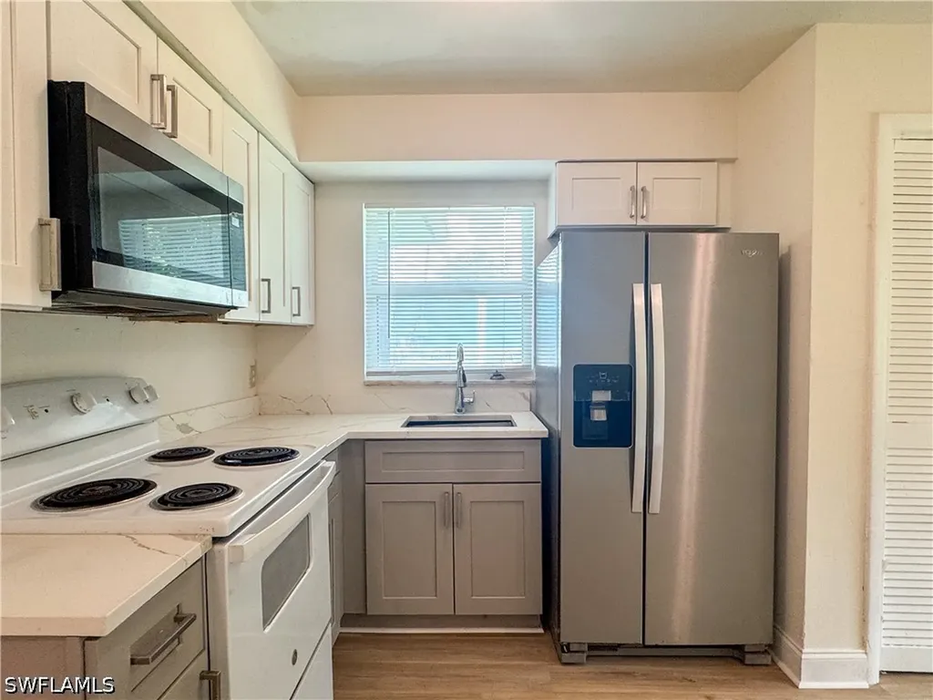 914 San Remo Avenue Naples FL 34104