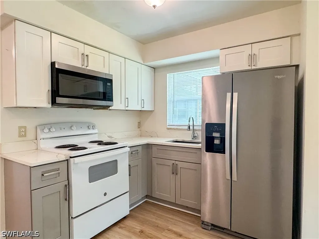 914 San Remo Avenue Naples FL 34104
