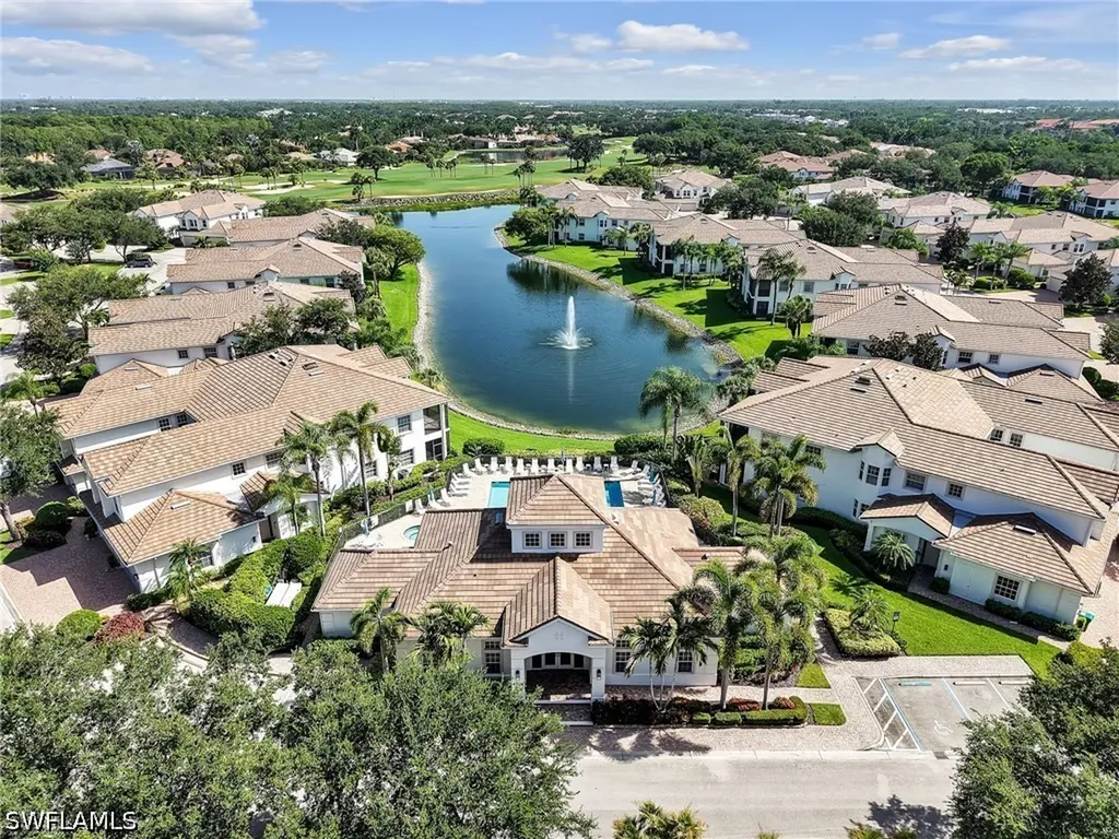 4758 Stratford Court Naples FL 34105