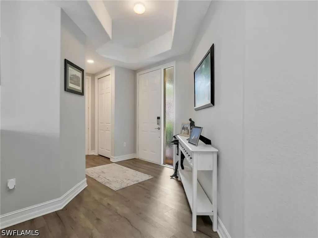 4758 Stratford Court Naples FL 34105