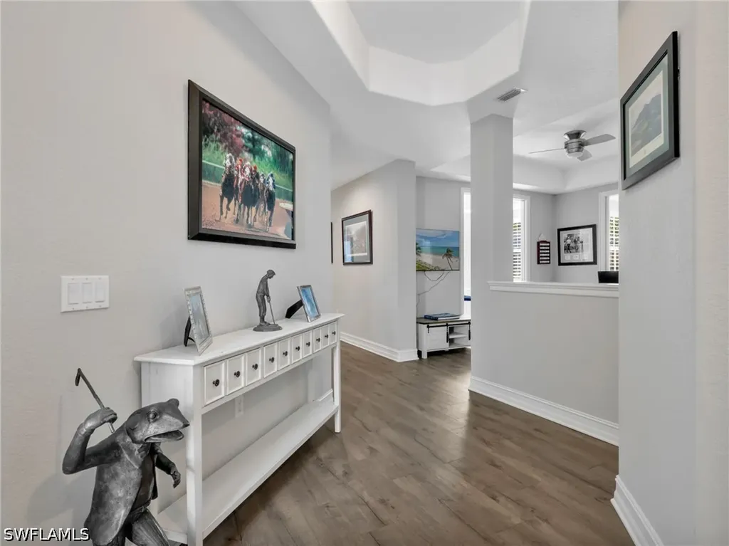 4758 Stratford Court Naples FL 34105