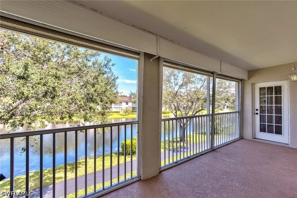 1100 Diamond Circle Naples FL 34110