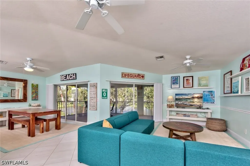1100 Diamond Circle Naples FL 34110