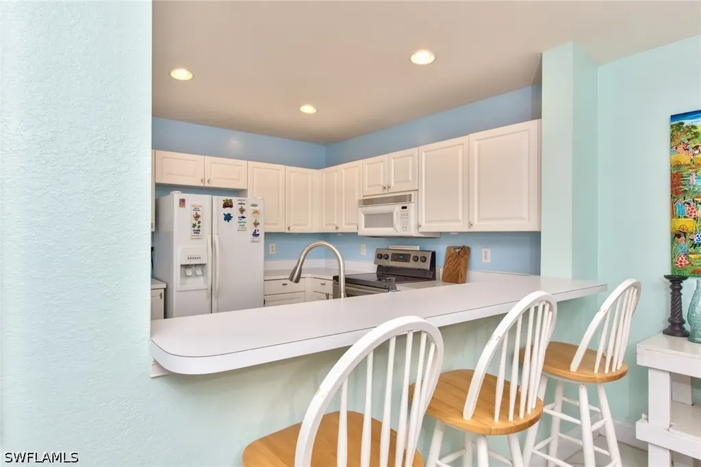 1100 Diamond Circle Naples FL 34110