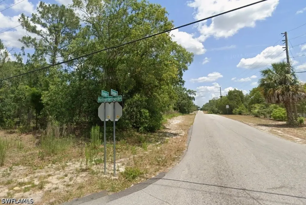 2035 Oxenham Avenue Spring Hill FL 34610