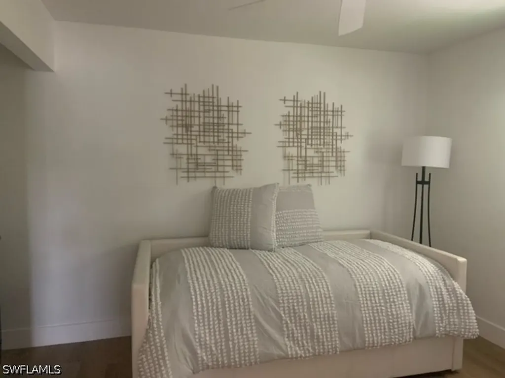 1417 Chesapeake Avenue Naples FL 34102