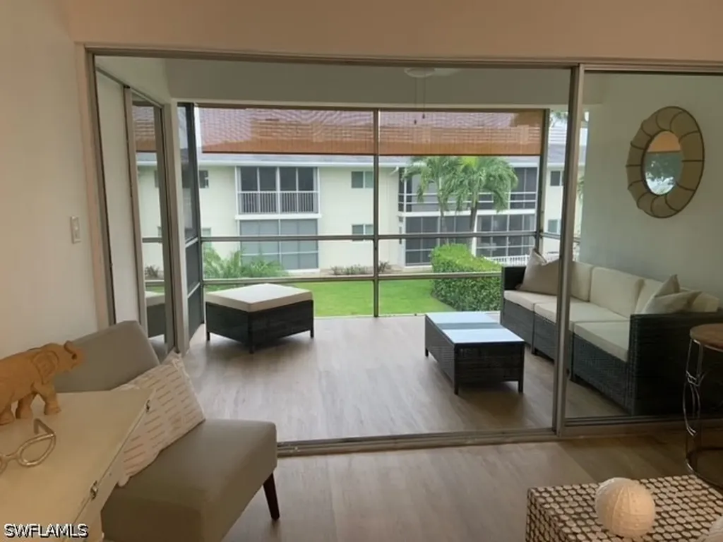 1417 Chesapeake Avenue Naples FL 34102