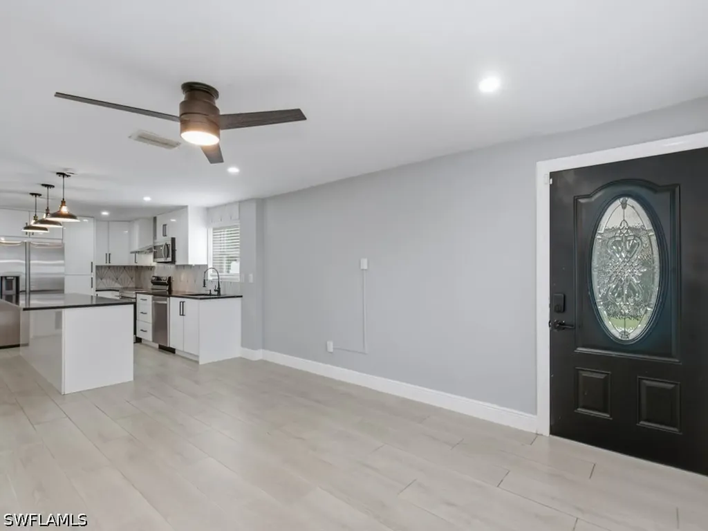 3577 Hibiscus Avenue Naples FL 34104