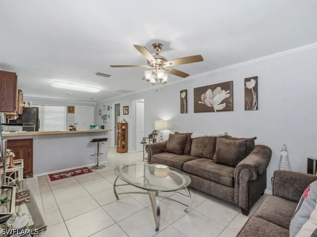 3577 Hibiscus Avenue Naples FL 34104