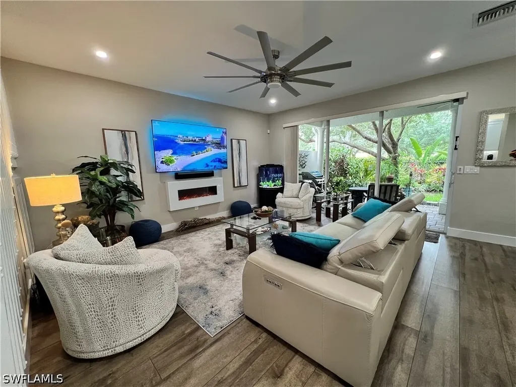 7009 Romana Way Naples FL 34119