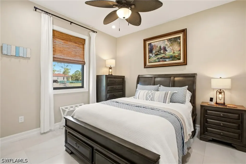 2627 6th Avenue NE Naples FL 34120
