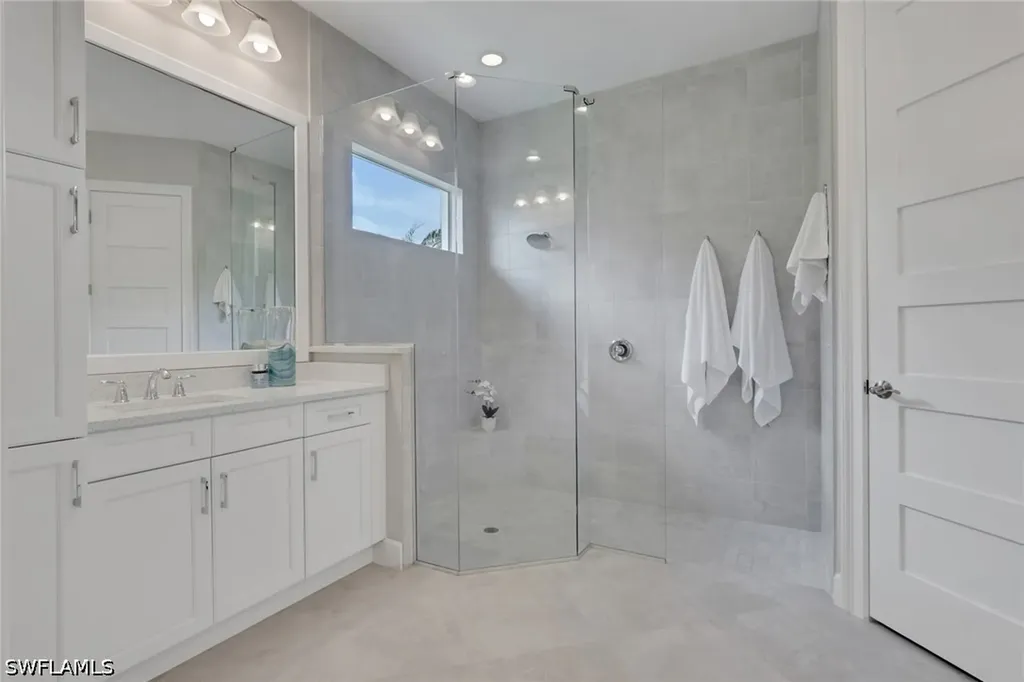 5955 Barthelemy Avenue Naples FL 34113