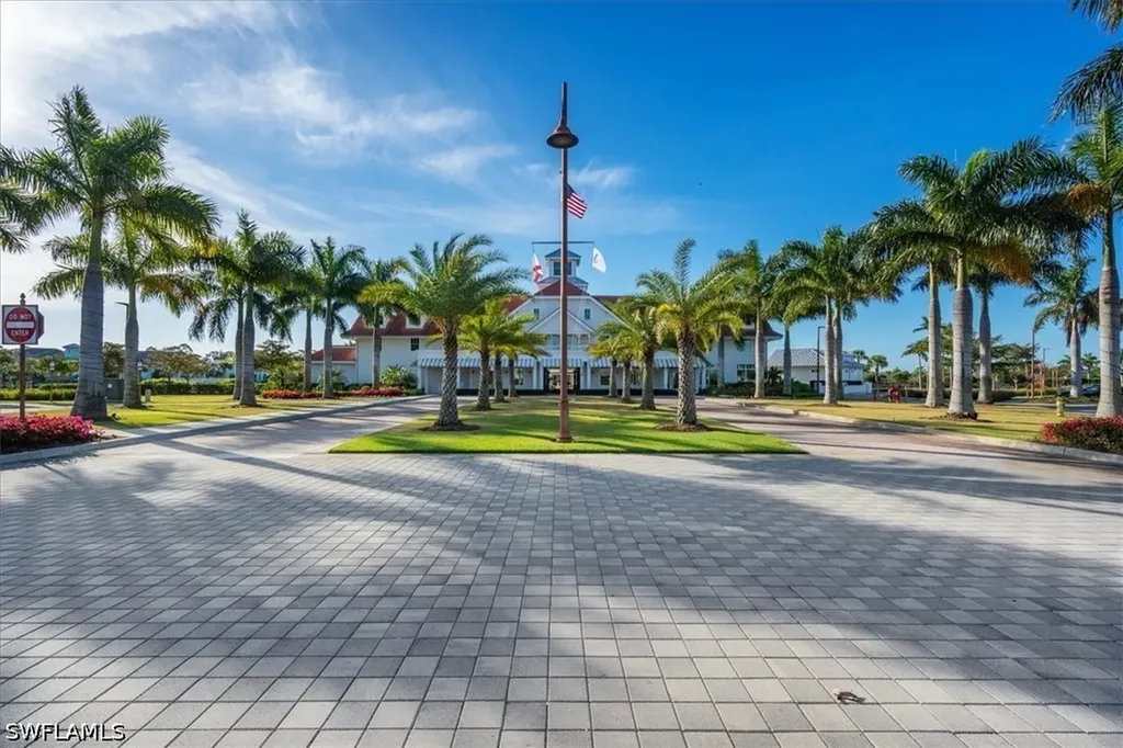 5955 Barthelemy Avenue Naples FL 34113