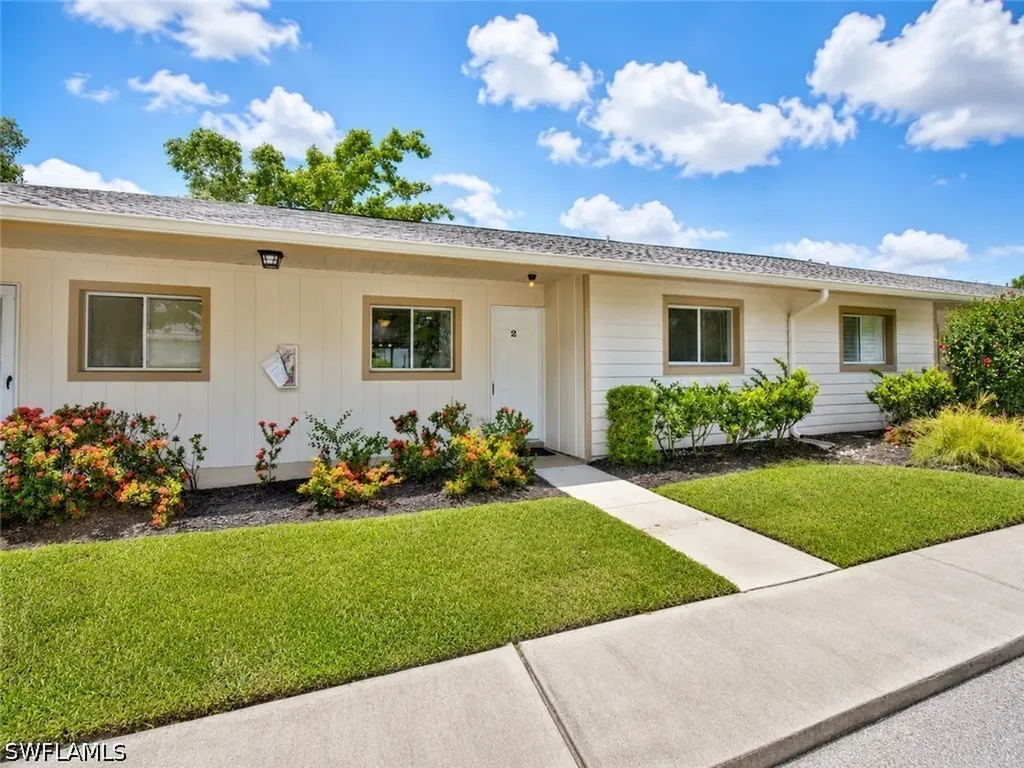 2340 Naples Trace Circle Naples FL 34109