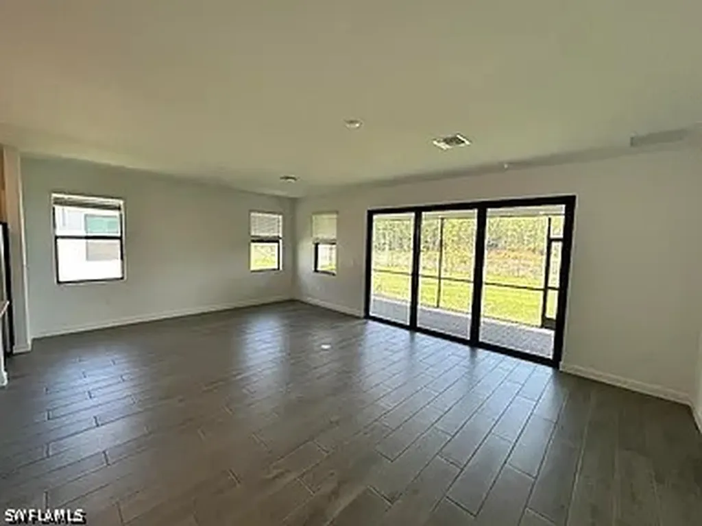 19278 Hinkley Drive Estero FL 33928