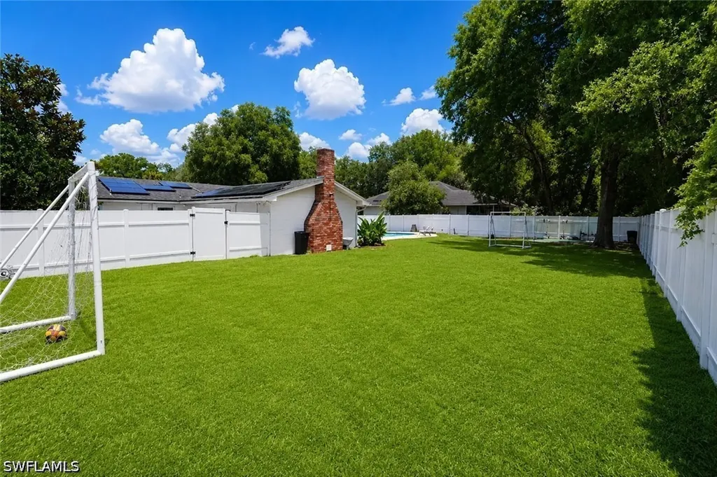 655 SW Pointview Road Keystone Heights FL 32656