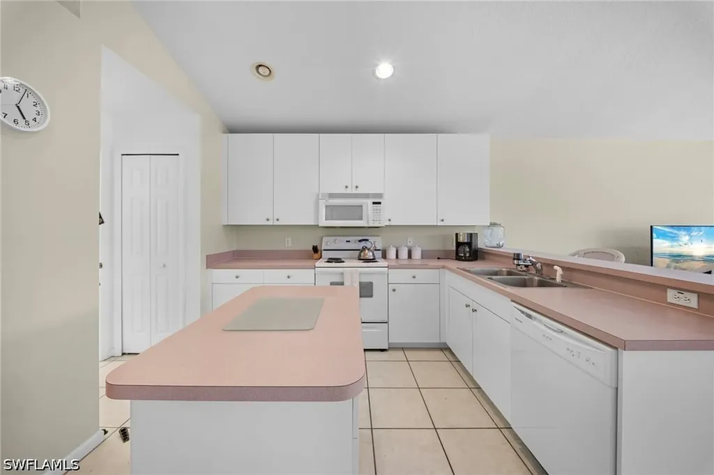 22788 Fountain Lakes Boulevard Estero FL 33928