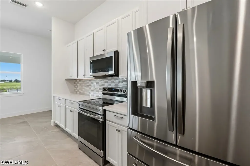 1241 NW 33rd Avenue Cape Coral FL 33993