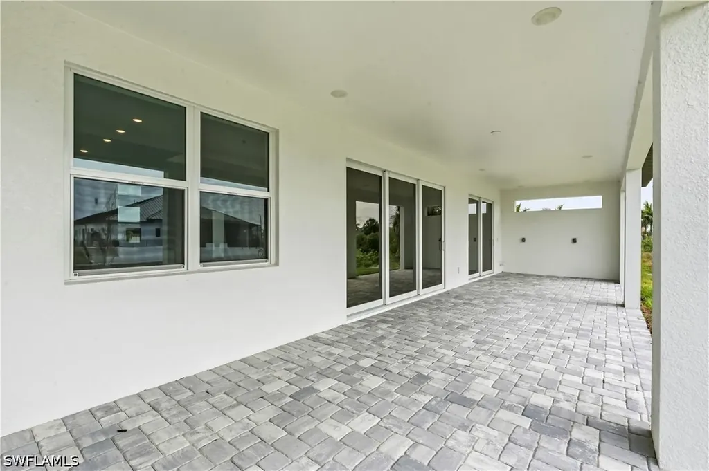 1241 NW 33rd Avenue Cape Coral FL 33993