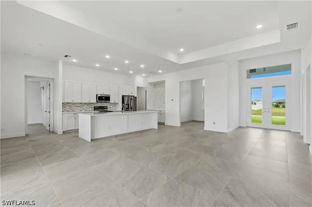 1241 NW 33rd Avenue Cape Coral FL 33993
