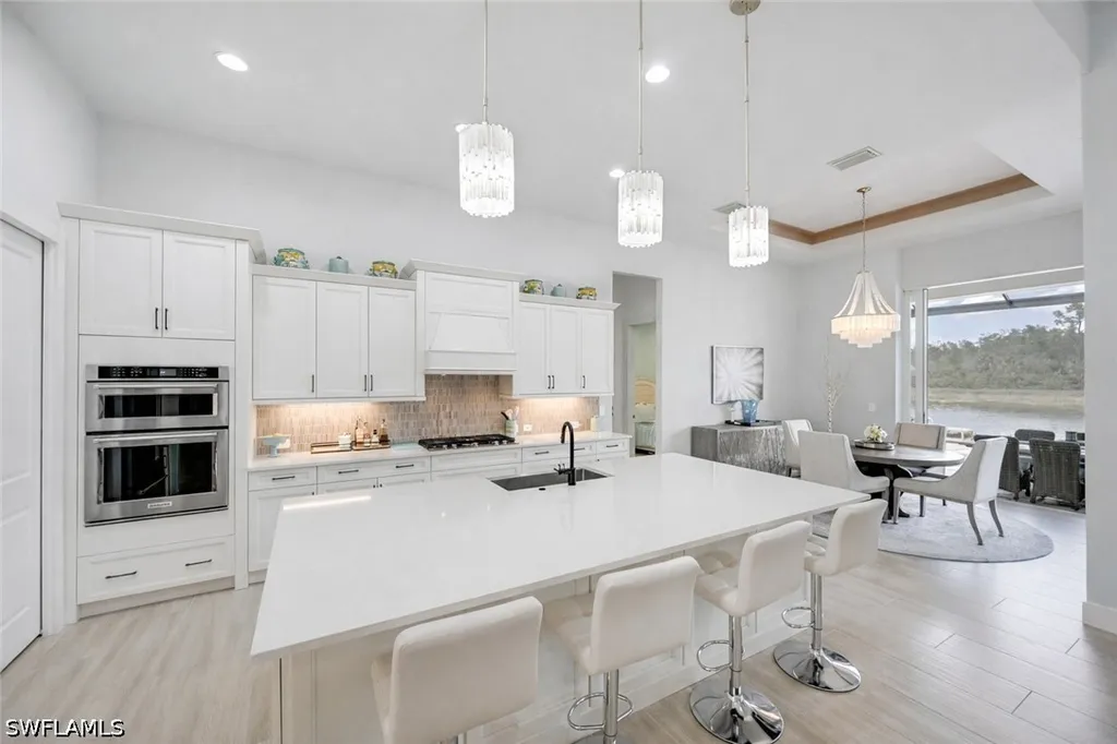 14338 Laguna Springs Lane Naples FL 34114