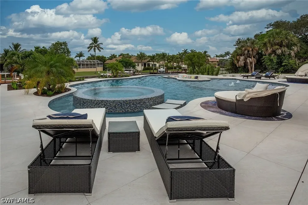 1685 Ludlow Road Marco Island FL 34145