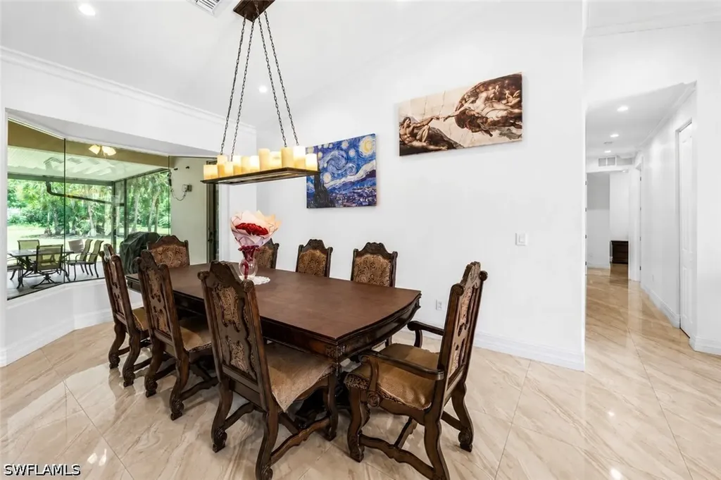 556 6th Street SE Naples FL 34117