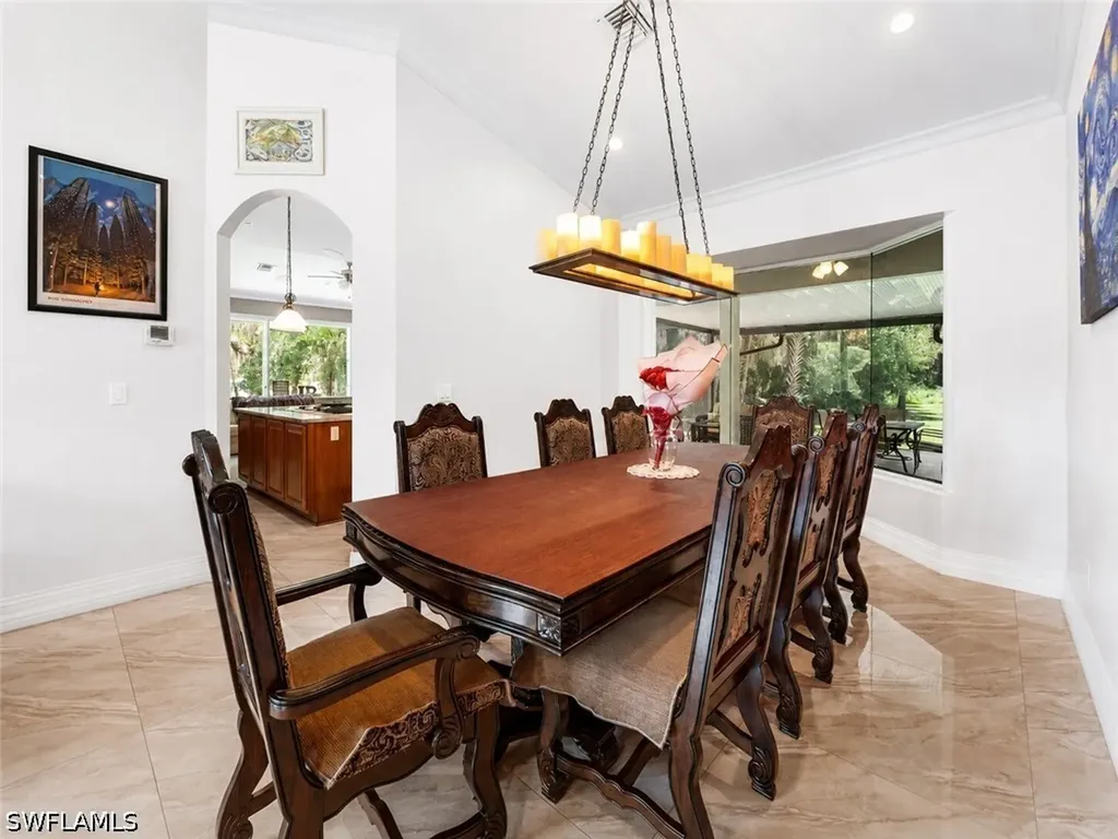 556 6th Street SE Naples FL 34117