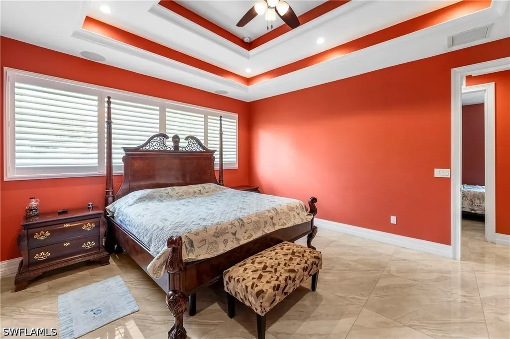 556 6th Street SE Naples FL 34117