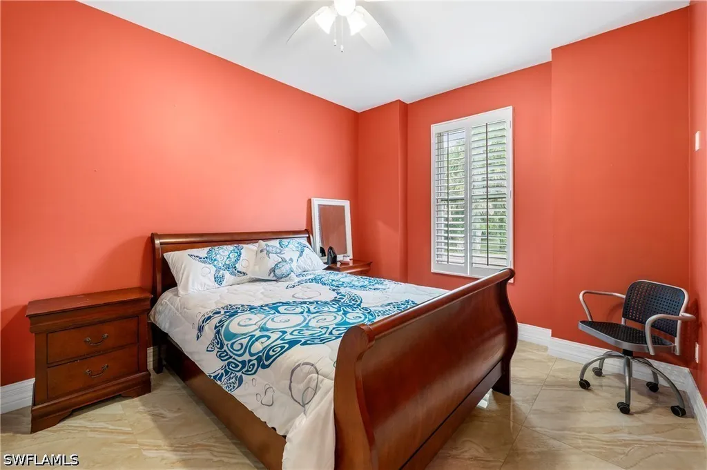 556 6th Street SE Naples FL 34117