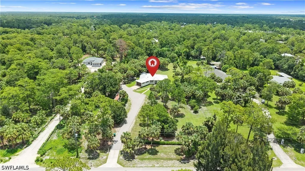 556 6th Street SE Naples FL 34117