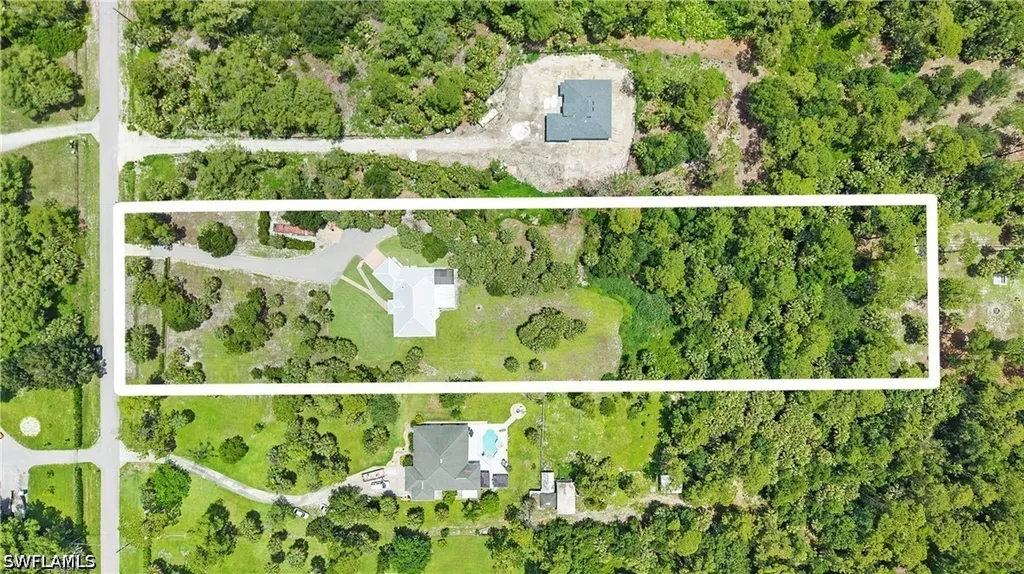 556 6th Street SE Naples FL 34117