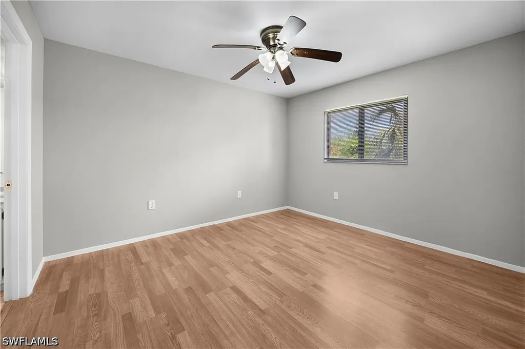 2700 Park Windsor Drive Fort Myers FL 33901