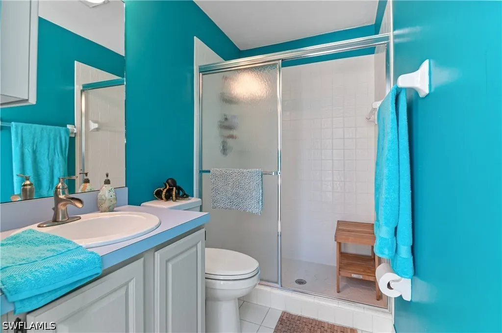 559 Henley Drive Naples FL 34104