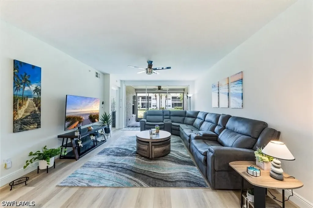 6914 Satinleaf Road N Naples FL 34109