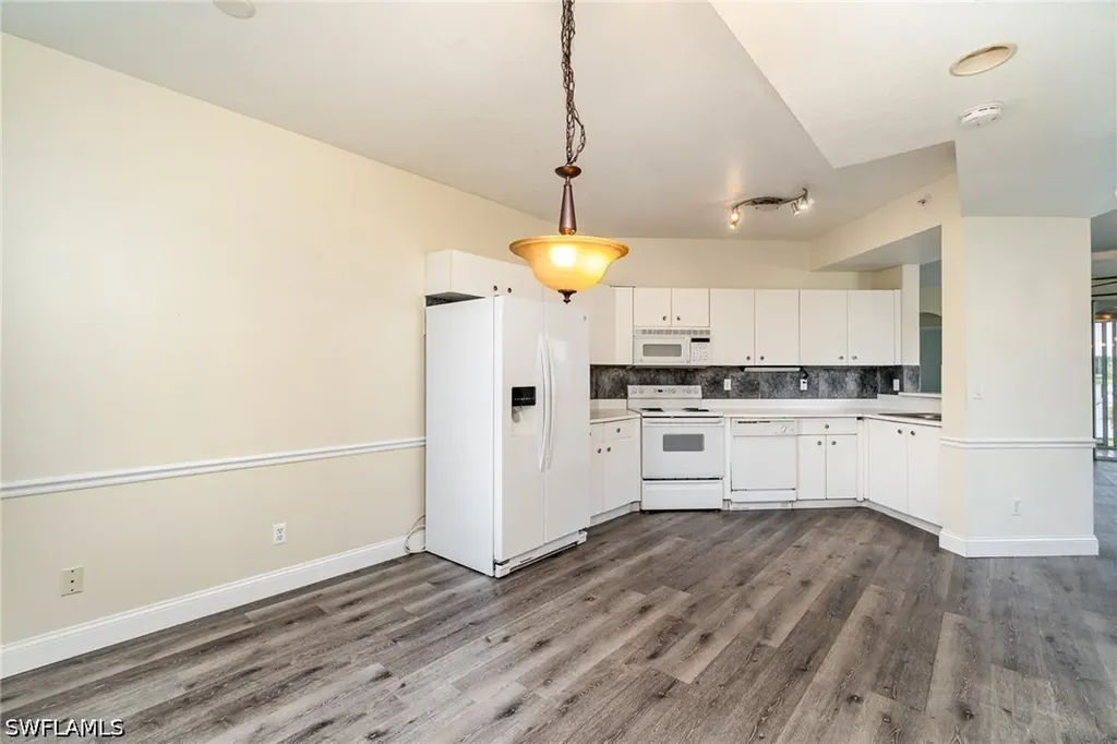 2408 Millcreek Lane Naples FL 34119