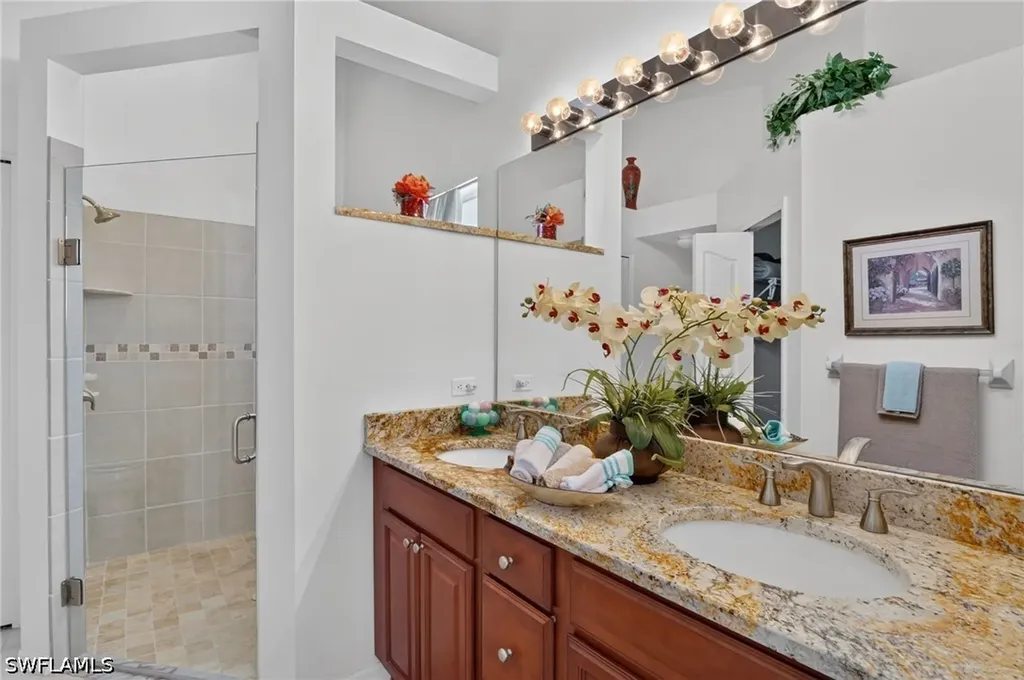 2166 Stacil Circle Naples FL 34109