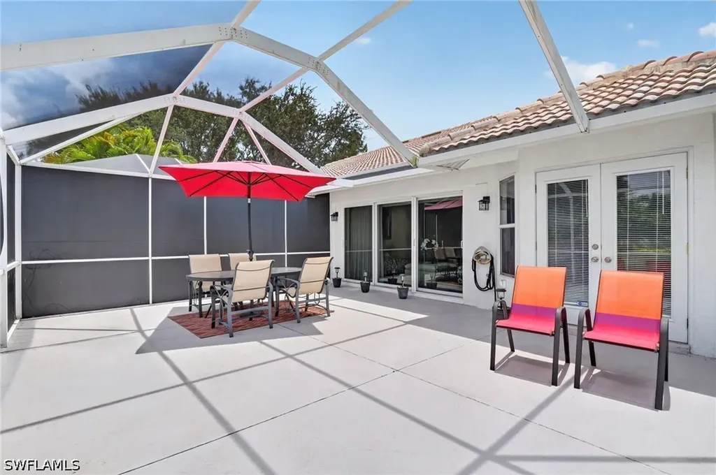 2166 Stacil Circle Naples FL 34109