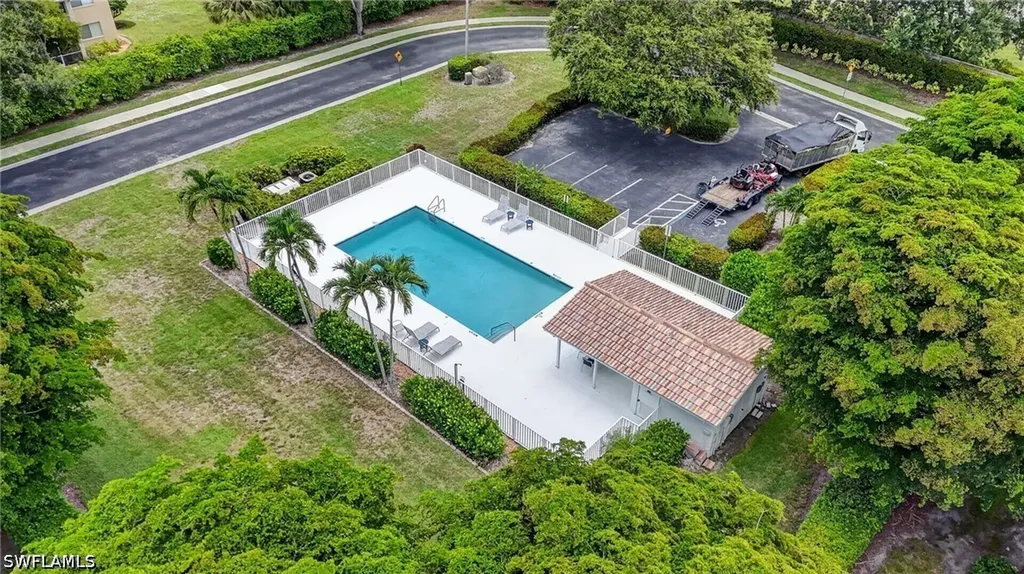 2166 Stacil Circle Naples FL 34109
