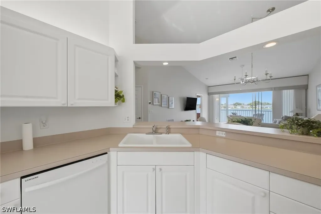 3320 W Crown Pointe Boulevard Naples FL 34112