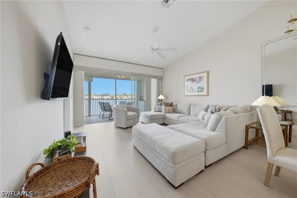 3320 W Crown Pointe Boulevard Naples FL 34112