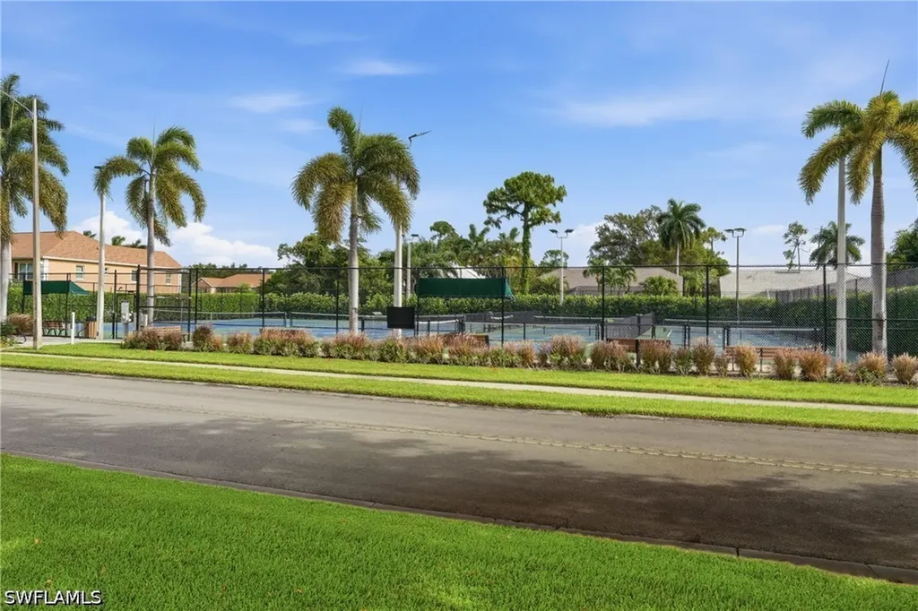 3320 W Crown Pointe Boulevard Naples FL 34112