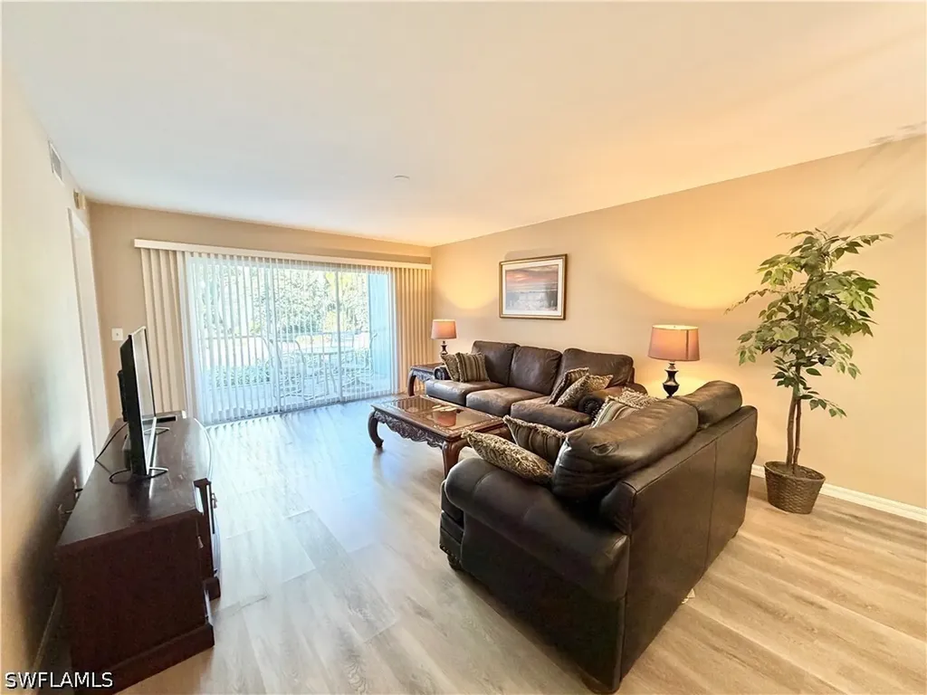 509 Roma Court Naples FL 34110