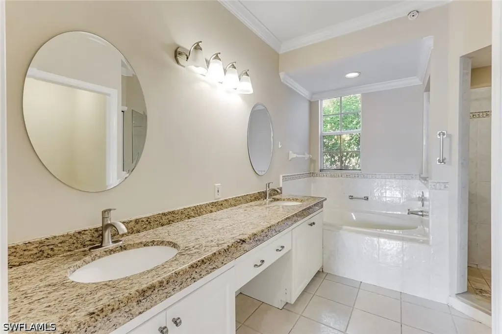 7756 Gardner Drive Naples FL 34108