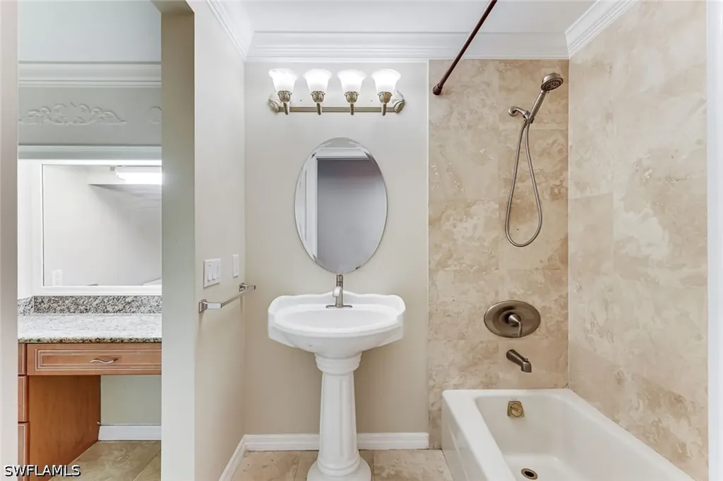 7756 Gardner Drive Naples FL 34108