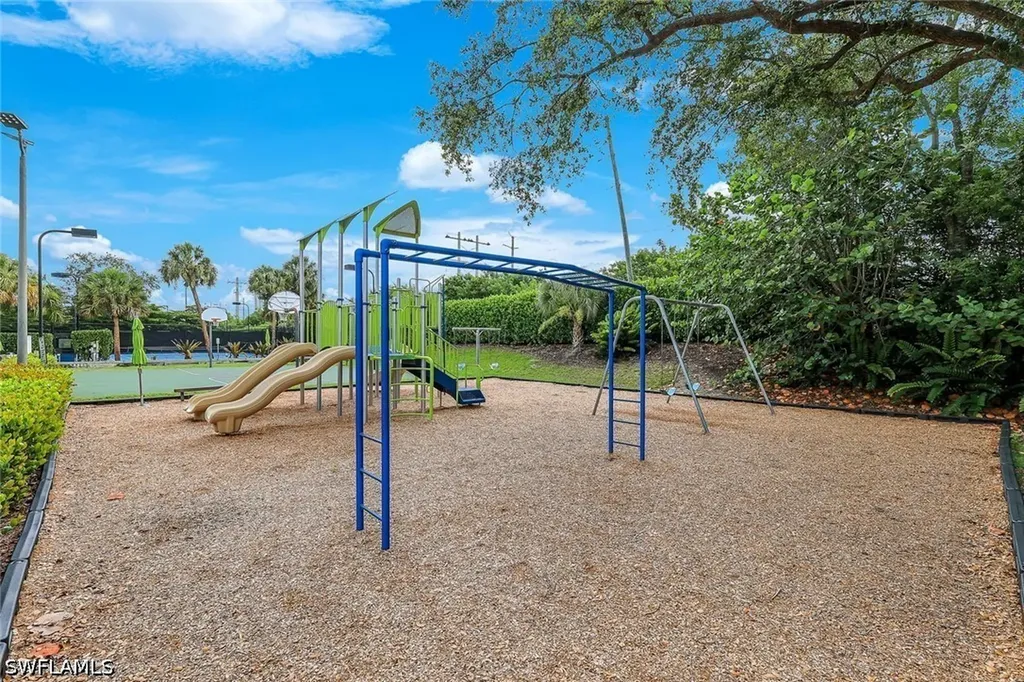 7756 Gardner Drive Naples FL 34108