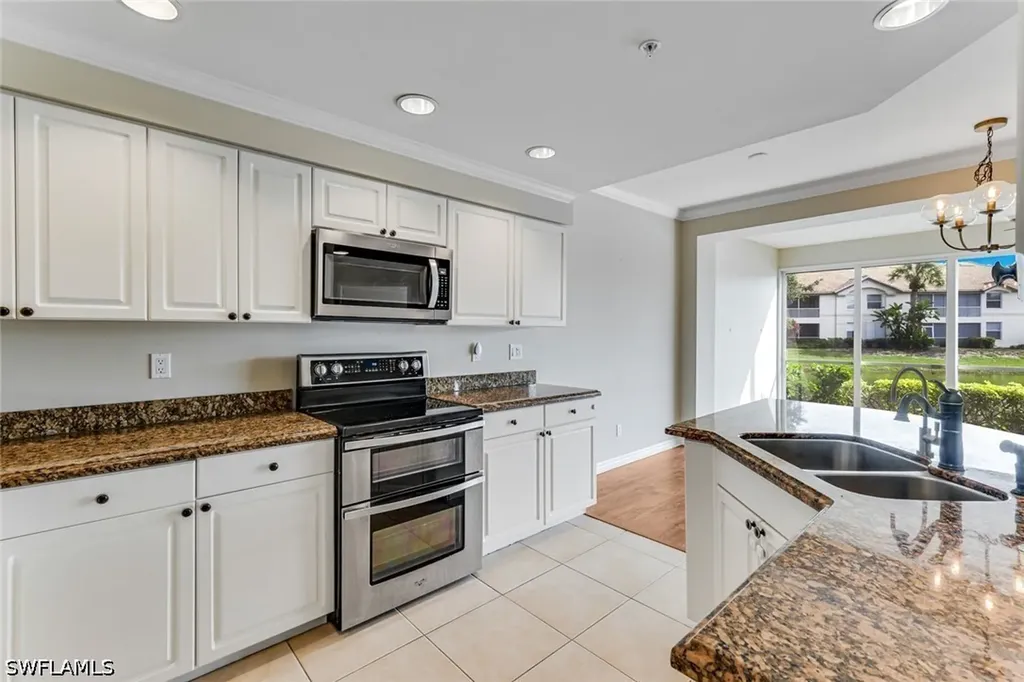 7756 Gardner Drive Naples FL 34108