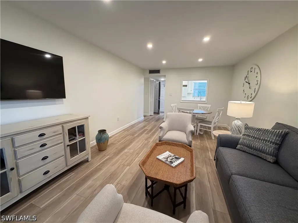 180 Turtle Lake Court Naples FL 34105