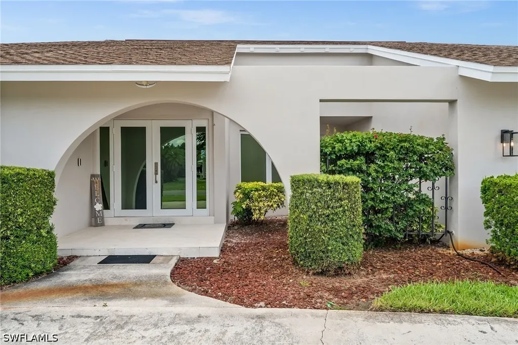 421 Palm River Boulevard Naples FL 34110