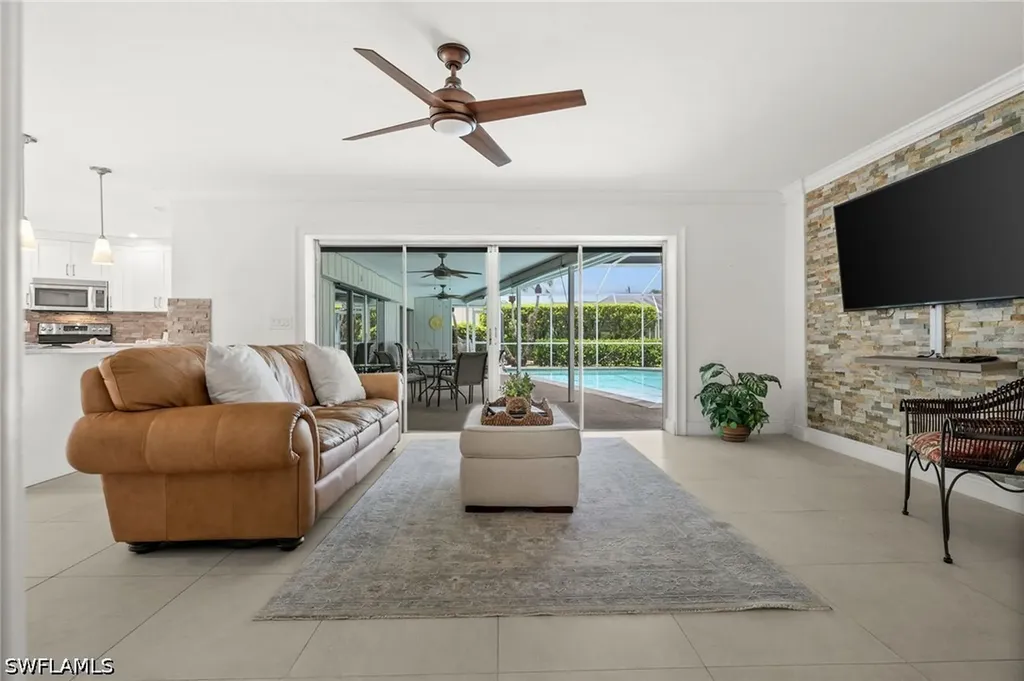 421 Palm River Boulevard Naples FL 34110